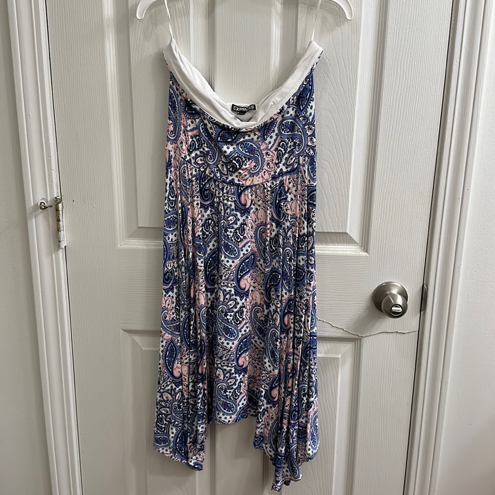 Multicolored small Express strapless dress